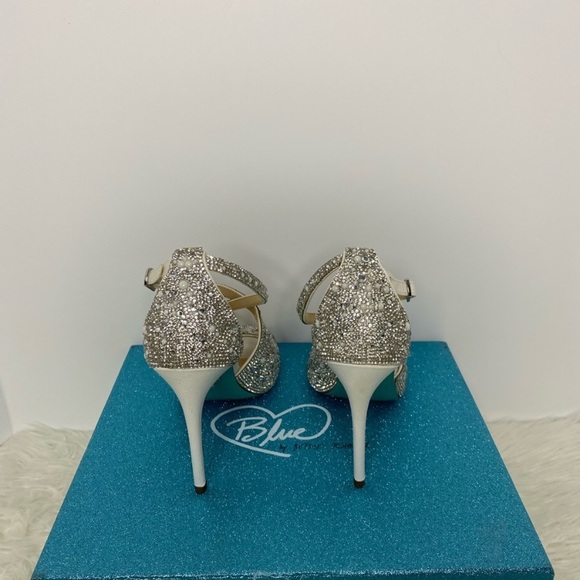 Betsey Johnson heels - Picture 2 of 2